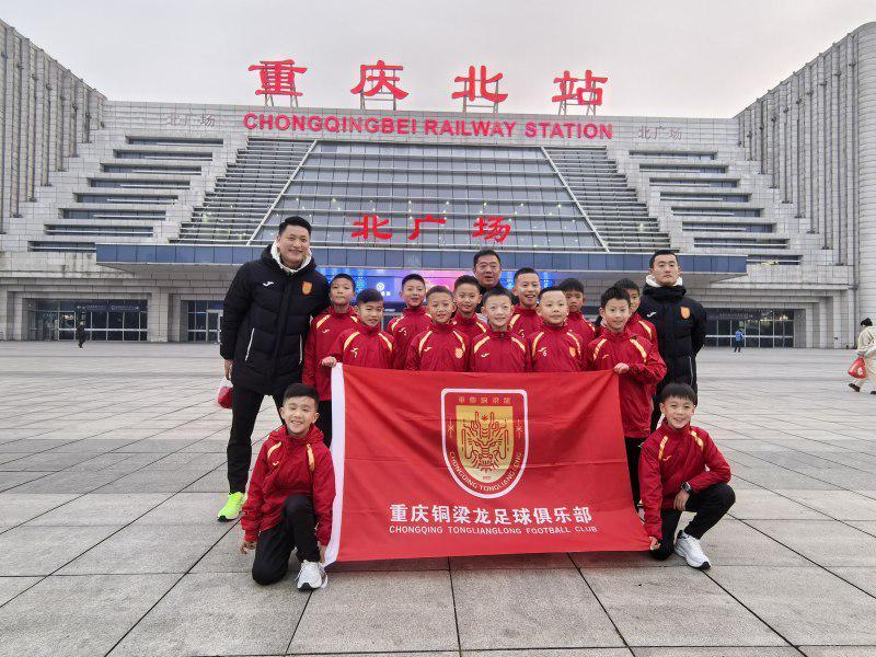 MK体育官方网站-恩师讲述向余望成长经历,希望8至10年培养更多向余望